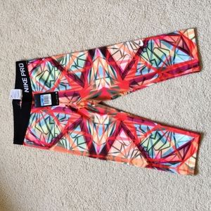 Nike Pro Kaleidoscope Leggings